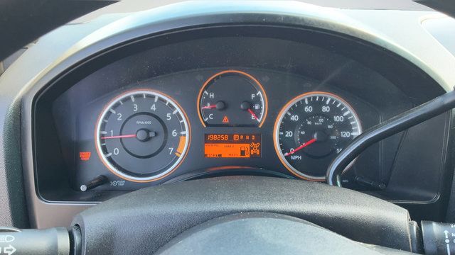 Used 2011 Nissan Titan S w/ S Popular Equipment Pkg AWD/4WD image 12