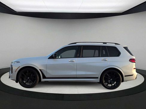 Used 2024 BMW X7 M60i w/ Executive Package AWD/4WD image 5