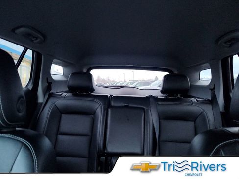 Used 2024 GMC Terrain SLT AWD/4WD image 28