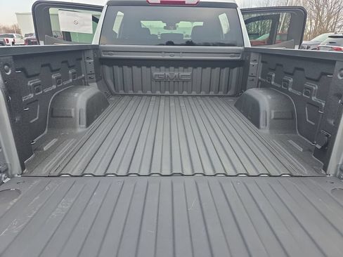New 2026 GMC Sierra 1500 SLE AWD/4WD image 12