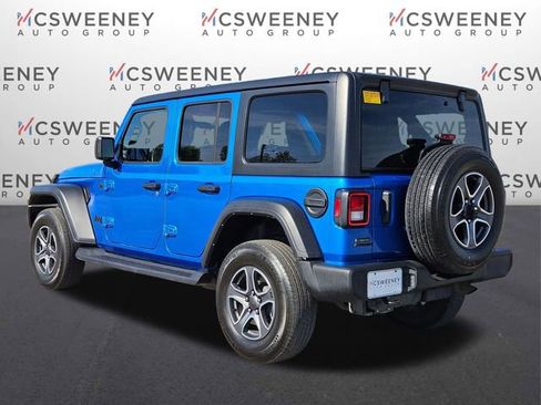 Used 2022 Jeep Wrangler Unlimited Sport image 3