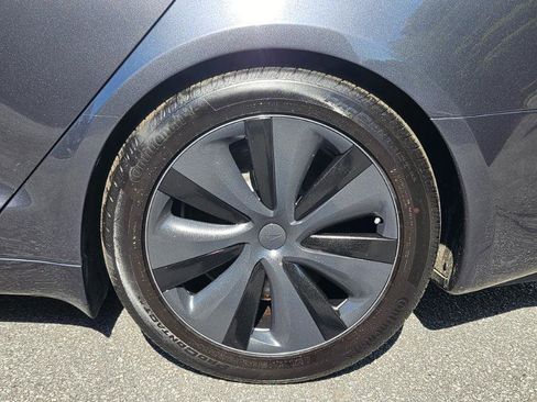 Used 2023 Tesla Model S AWD/4WD image 17