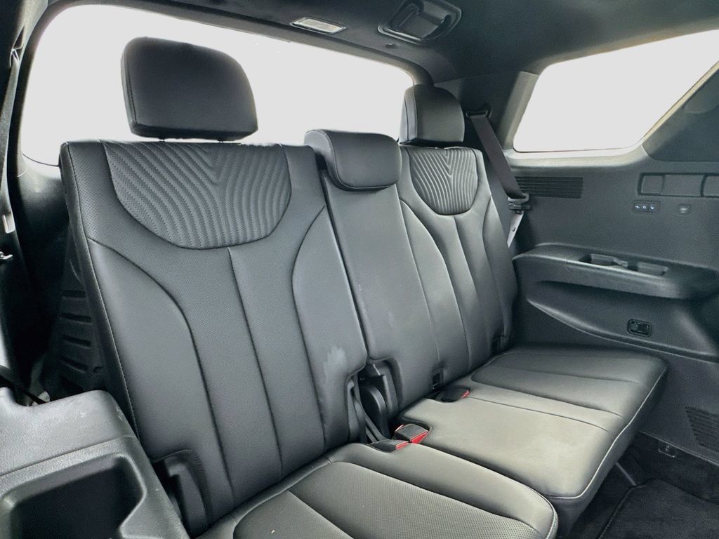 Used 2025 Hyundai Palisade Calligraphy AWD/4WD image 29