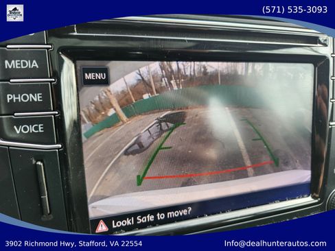 Used 2018 Volkswagen Passat 2.0T SE FWD image 38