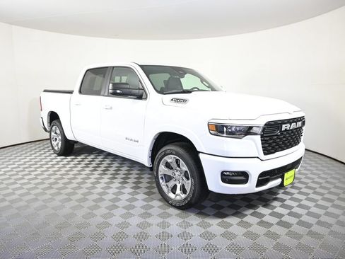 Used 2025 RAM 1500 Big Horn AWD/4WD image 10