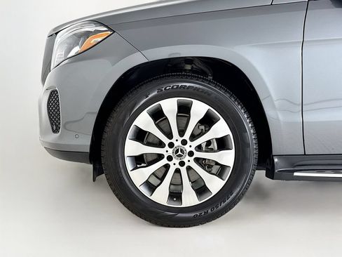 Used 2019 Mercedes-Benz GLS 450 4MATIC image 28