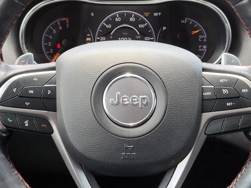 Used 2021 Jeep Grand Cherokee Trailhawk AWD/4WD image 30