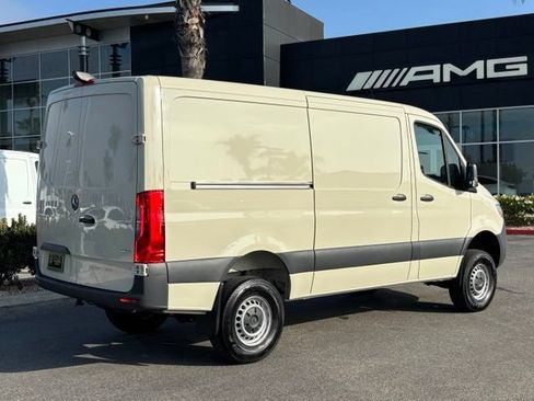 Used 2026 Mercedes-Benz Sprinter 2500 image 3