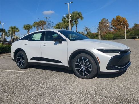 New 2026 Toyota Crown XLE image 2