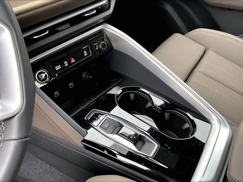 New 2025 Audi Q5 Premium Plus AWD/4WD image 8