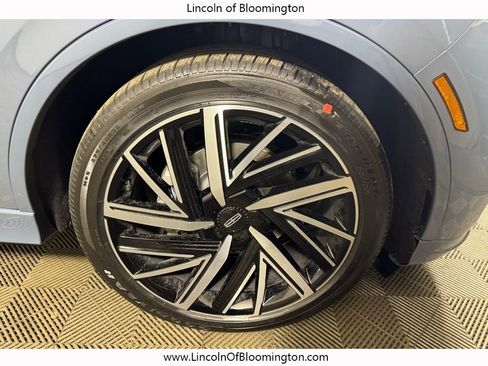 New 2026 Lincoln Aviator Black Label AWD/4WD image 14