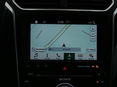 Certified 2018 Ford Explorer Platinum AWD/4WD image 18
