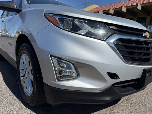 Used 2020 Chevrolet Equinox LS w/ LPO, Floor Liner Package FWD image 36