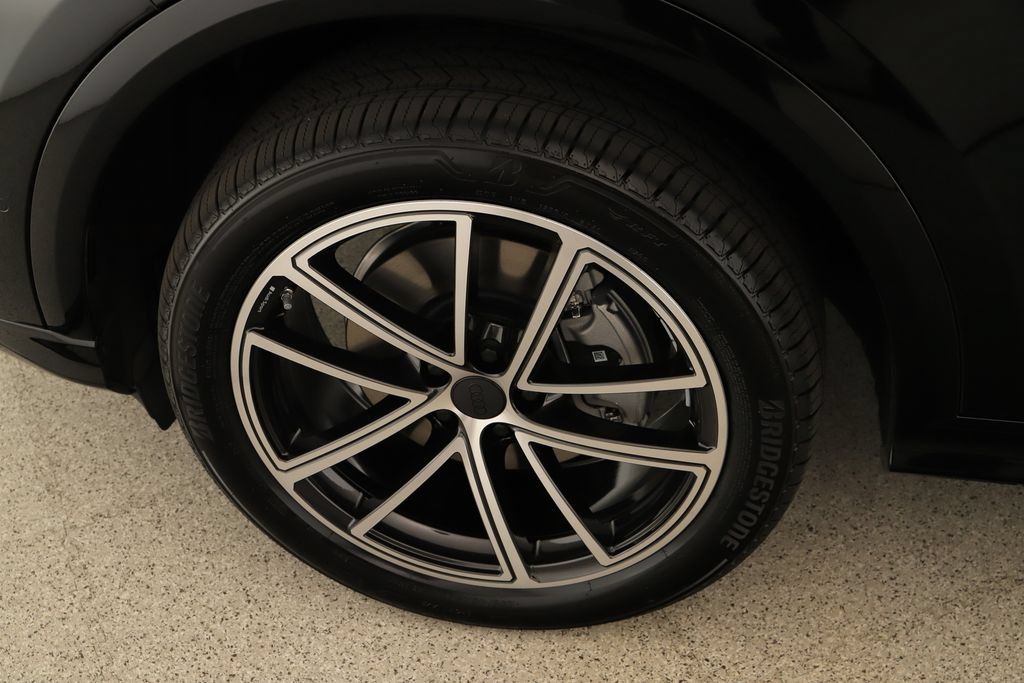 New 2026 Audi Q5 Premium Plus AWD/4WD image 30