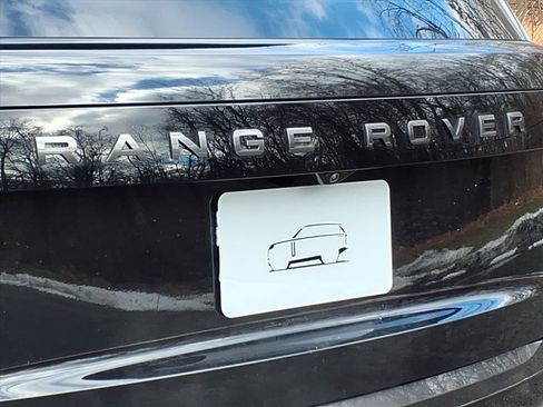 New 2026 Land Rover Range Rover SE image 19