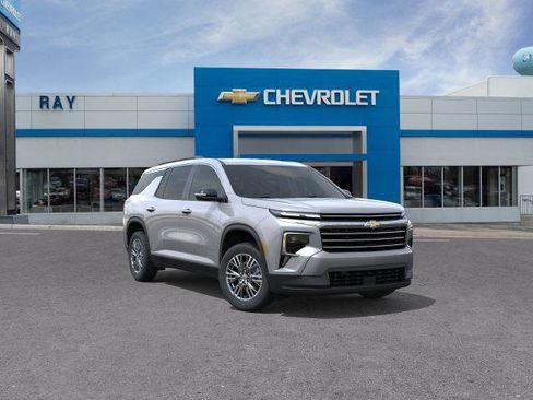 New 2026 Chevrolet Traverse LT w/ Driver Confidence Package image 32