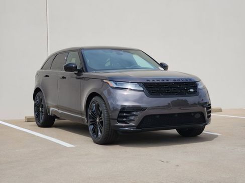 New 2026 Land Rover Range Rover Velar Dynamic SE image 2
