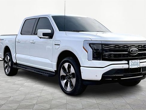 Certified 2022 Ford F150 Lightning Platinum image 12