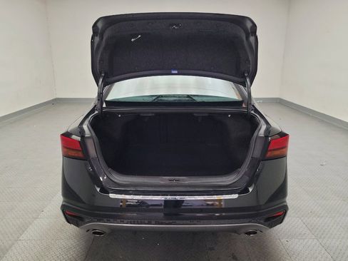 Used 2020 Nissan Altima 2.5 SR w/ Premium Package image 29