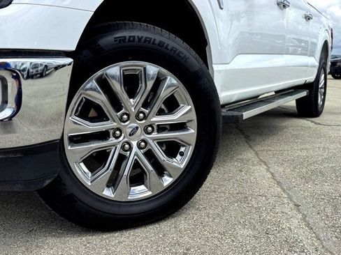 Used 2024 Ford F150 Lariat w/ Tow/Haul Package AWD/4WD image 3