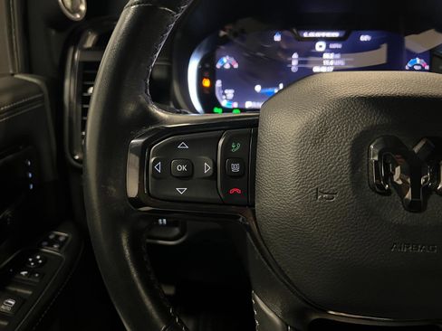 Used 2023 RAM 2500 Limited image 13