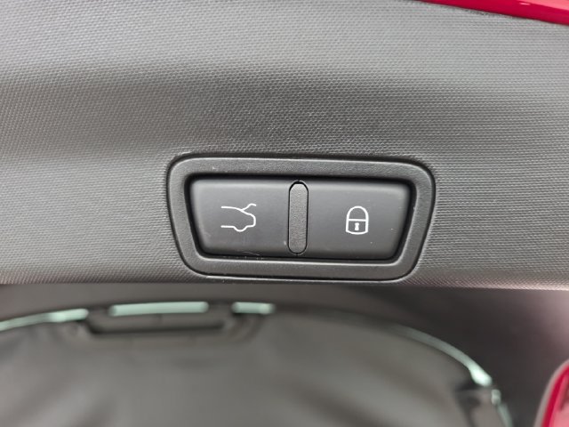 Used 2022 Alfa Romeo Stelvio Veloce AWD/4WD image 36