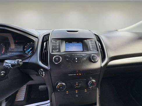 Used 2019 Ford Edge SE AWD/4WD image 17
