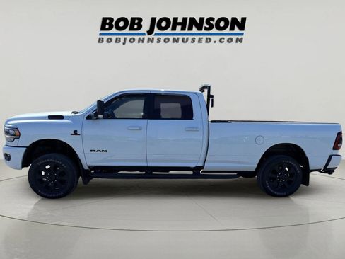 Used 2022 RAM 3500 Big Horn w/ Level C Equiment Group AWD/4WD image 6