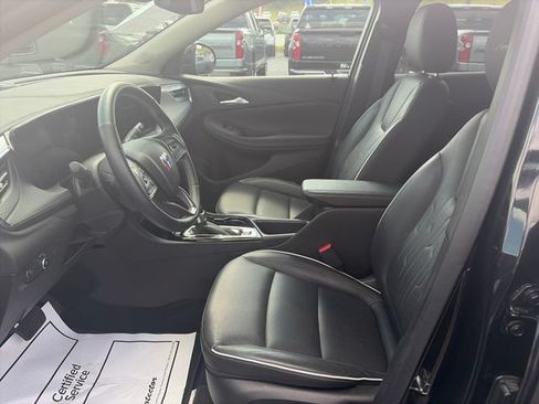 Used 2025 Buick Encore GX Avenir w/ Avenir Convenience Package AWD/4WD image 9