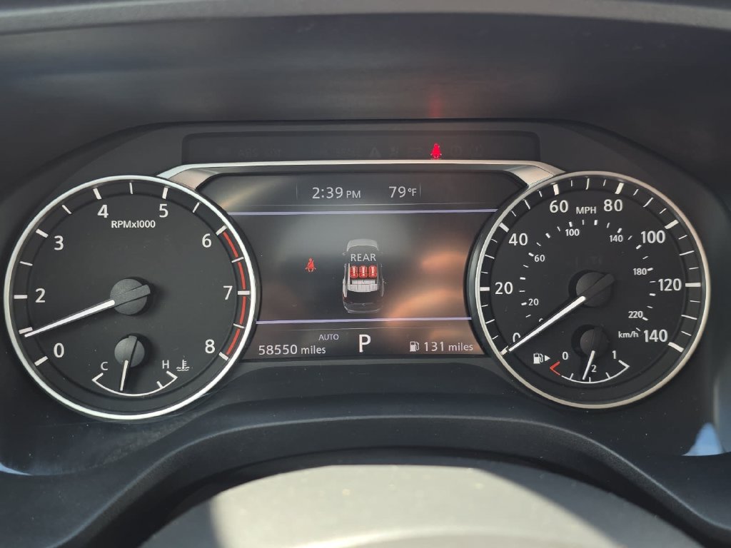 Used 2024 Nissan Rogue S AWD/4WD image 18