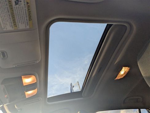 Used 2024 Subaru Crosstrek 2.0i Premium image 20