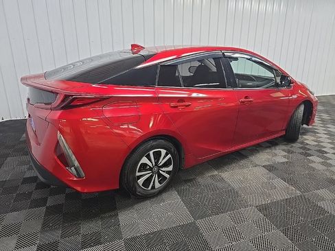 Used 2017 Toyota Prius Prime Plus FWD image 3