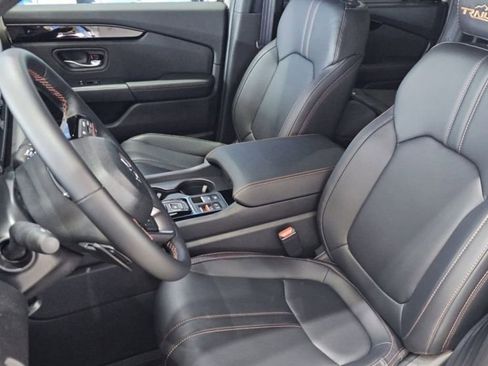 New 2026 Honda Pilot TrailSport image 18