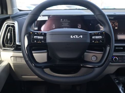 New 2026 Kia Sorento S w/ S Panoramic Sunroof Package image 12