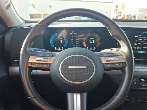 Used 2024 Hyundai Kona SEL image 19