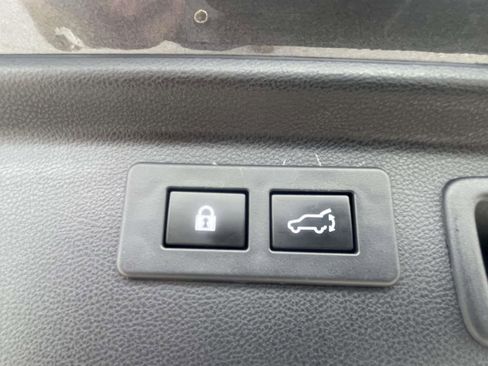 Used 2022 Subaru Forester Limited AWD/4WD image 10