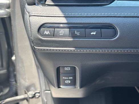 Used 2025 INFINITI QX80 Sensory AWD/4WD image 17
