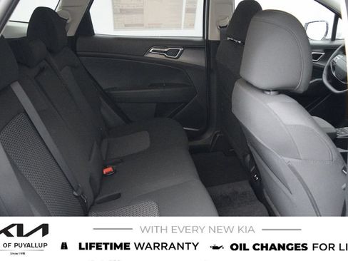 New 2026 Kia Sportage LX w/ LX Convenience Package AWD/4WD image 14