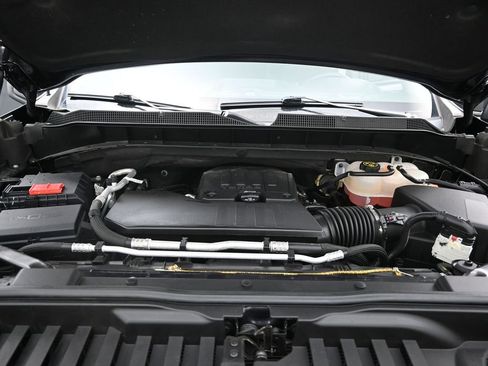 Used 2022 Chevrolet Silverado 1500 Custom image 12