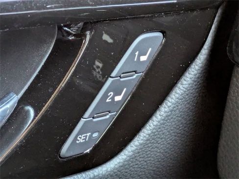 Used 2024 Honda CR-V EX-L image 26