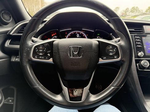 Used 2020 Honda Civic Sport image 11