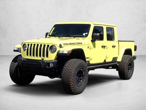 Used 2023 Jeep Gladiator Rubicon w/ Cold Weather Group AWD/4WD image 11