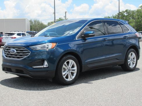 Used 2020 Ford Edge SEL w/ Convenience Package FWD image 3