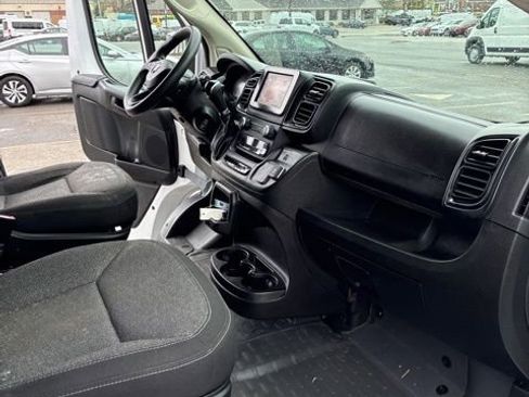 Used 2023 RAM ProMaster 2500 FWD image 10