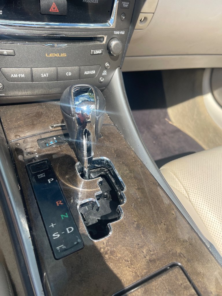 Used 2010 Lexus IS 350C RWD image 24