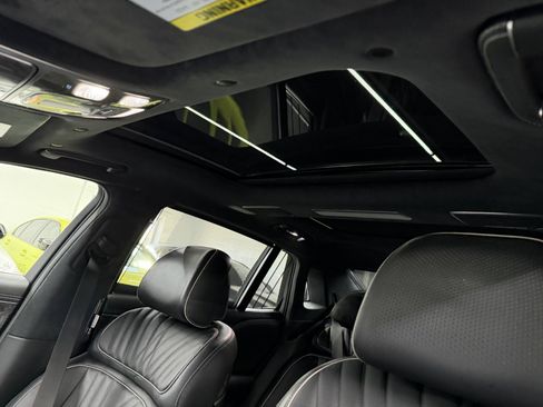 Used 2023 Genesis G90 3.5T image 27