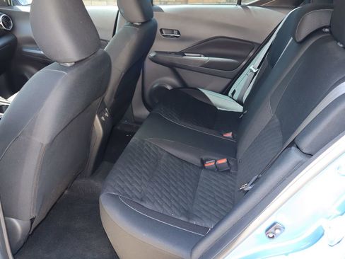 Used 2023 Nissan Kicks SV FWD image 5