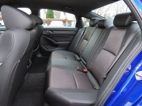Used 2020 Honda Accord Sport image 14