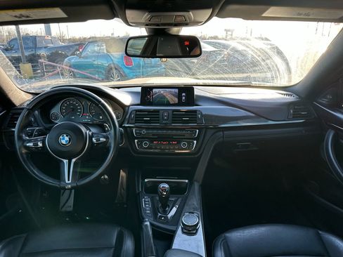 Used 2015 BMW M4 Coupe image 12