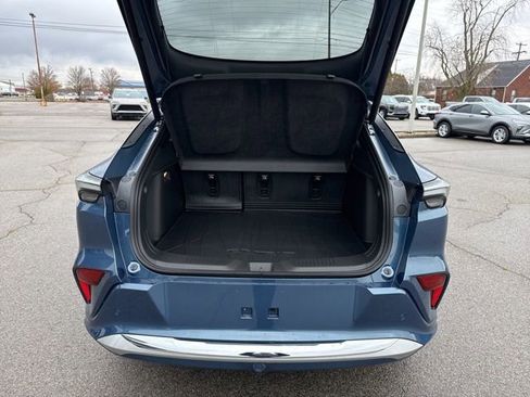 New 2026 Buick Envista Avenir image 12